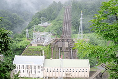 水力発電所（制御回路設計・改修、ケーブル工事）